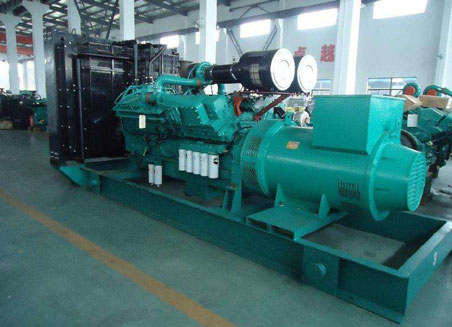 如皋800kw康明斯柴油发电机组图片 如皋800kw康明斯柴油发电机组图片